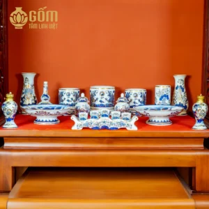 Hình ảnh Bộ đồ thờ 3 bát hương rồng men lam vẽ vàng bàn thờ 127-153cm chính hãng