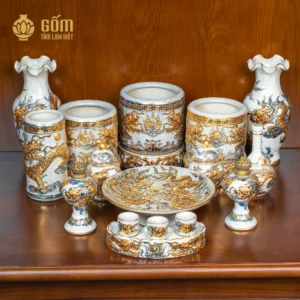 Bộ đồ thờ 3 bát hương rồng men rạn vẽ vàng bàn thờ 127-153cm