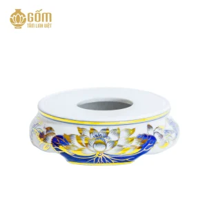 Hình ảnh Đế bát hương men lam vẽ vàng họa tiết sen