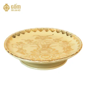 góc từ trên nhìn xuống của Mâm bồng men ngọc trai vẽ vàng 24K