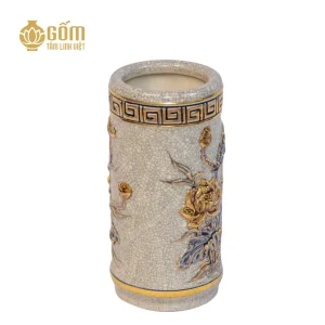 Hình ảnh Ống hương thờ men rạn vẽ vàng họa tiết hoa sen đắp nổi